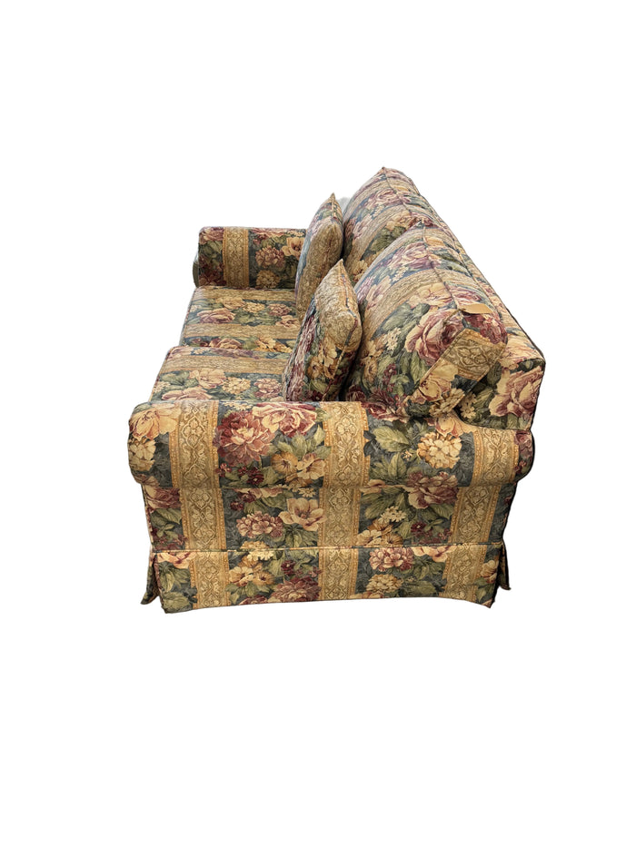 Traditional Rose Patterned Loveseat