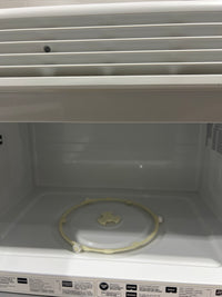 GE Microwave White - 30"