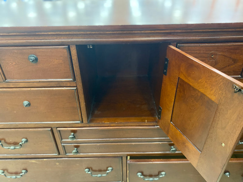 Mahogany Brown 9 Drawer Dresser