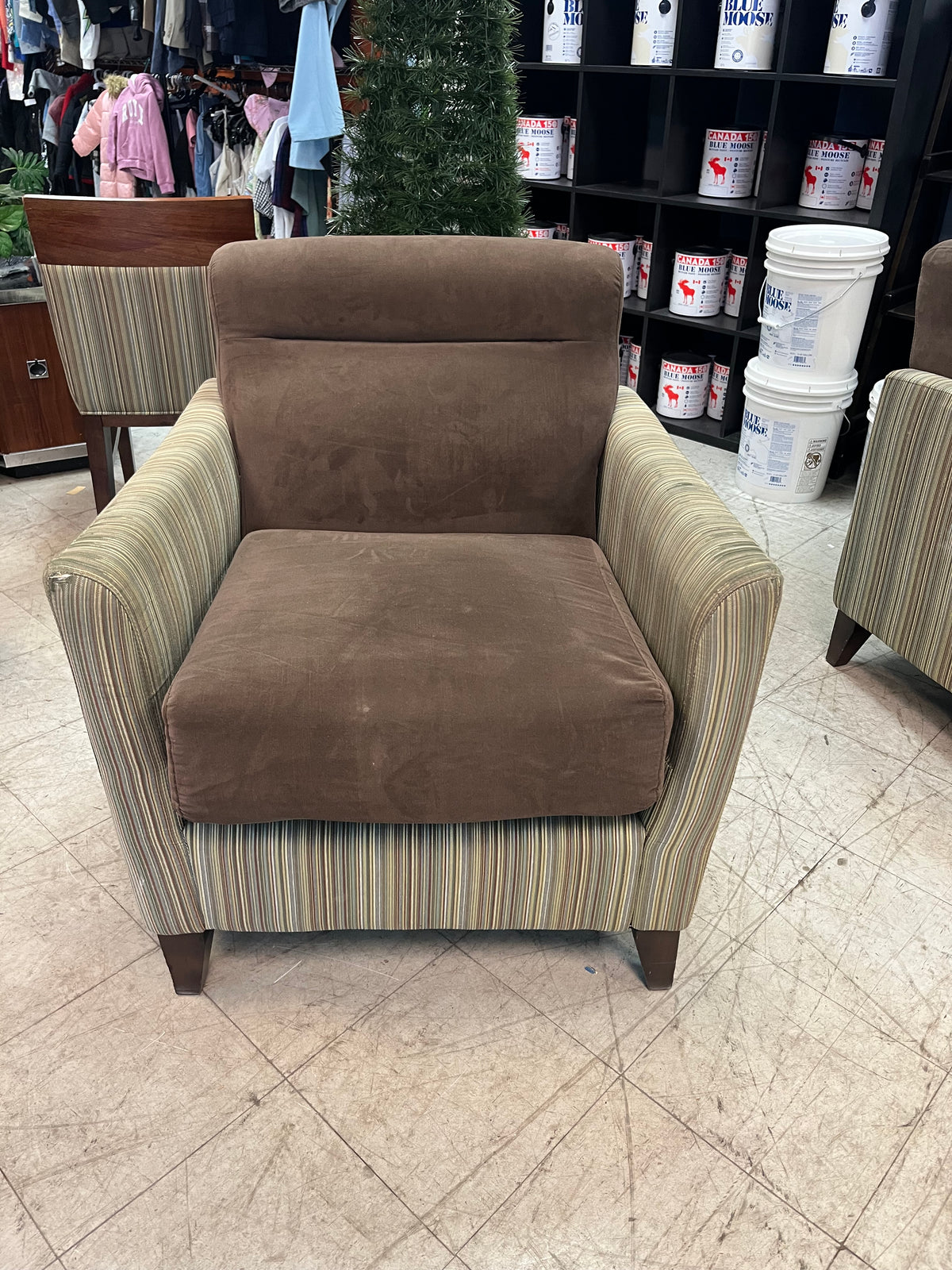 Brown/Olive Patterned Armchair