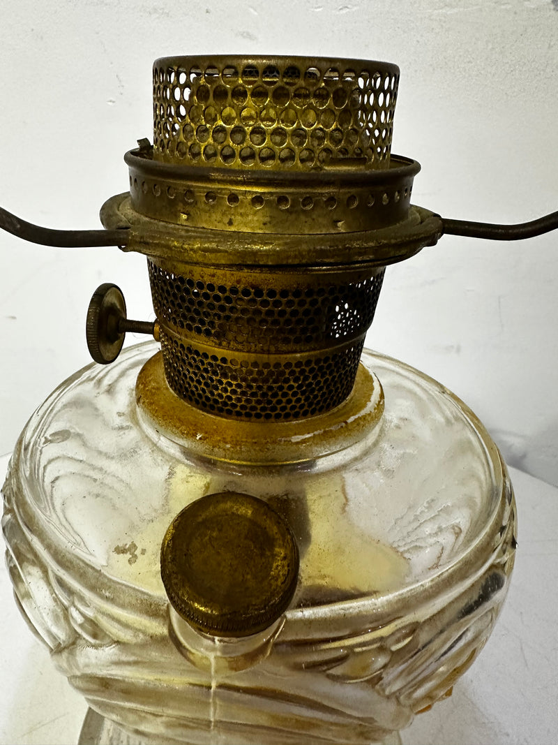 Aladdin Nu-Type Model B oil lamp