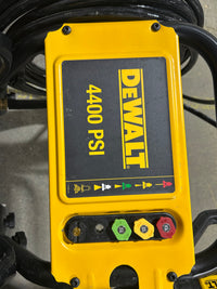 DEWALT 4400 PSI 4.0 GPM Cold Water Gas Pressure Washer with 420cc Engine