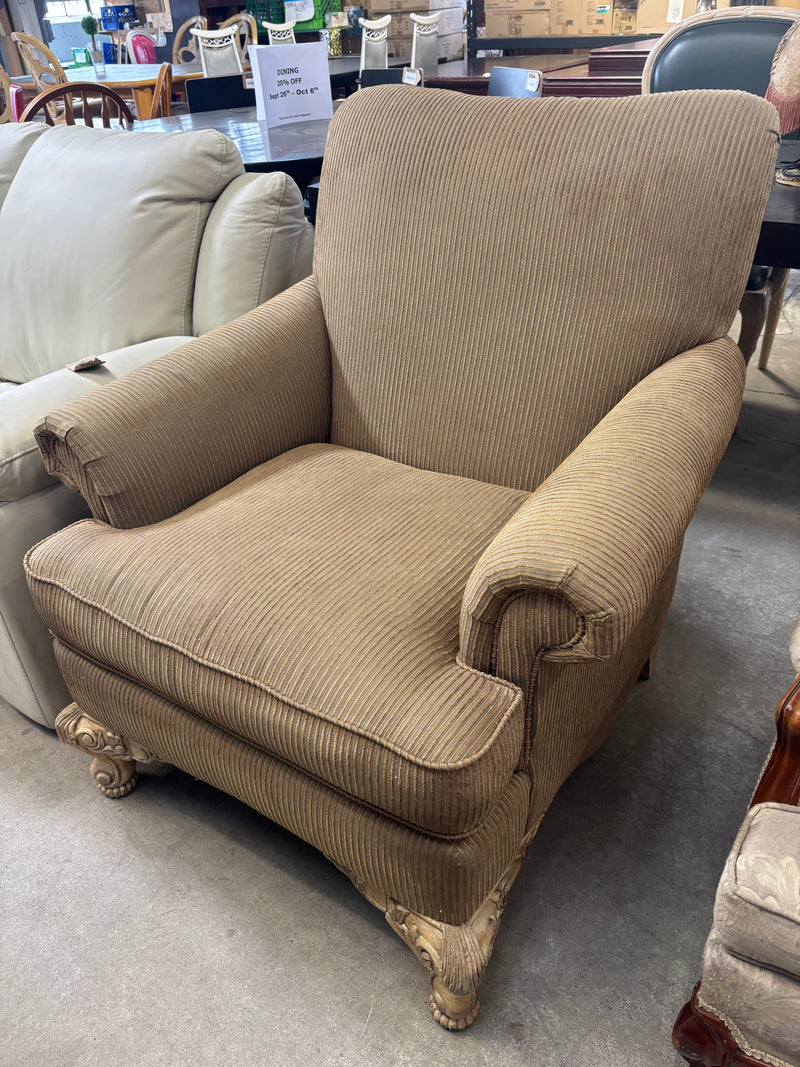 SCHNADIG Brown High Armchair