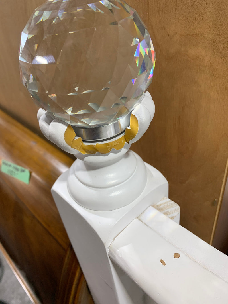 White Double Size Bedrame