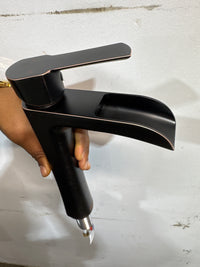 VIGO Vessel Sink Single Hole Bronze Faucet