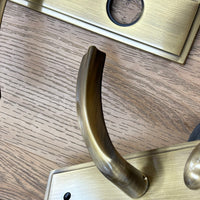 Right-Handed Brass Door Lever Set with Thumb Turn, 8525BOSSEMRHUS5