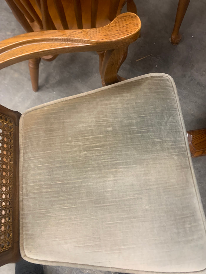 6 Wicker Back Chair Dining Set