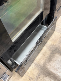 Black Whirlpool 30-inch Electric Range Stove