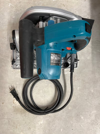 6.5" Makita Plunge Cut Circular Saw