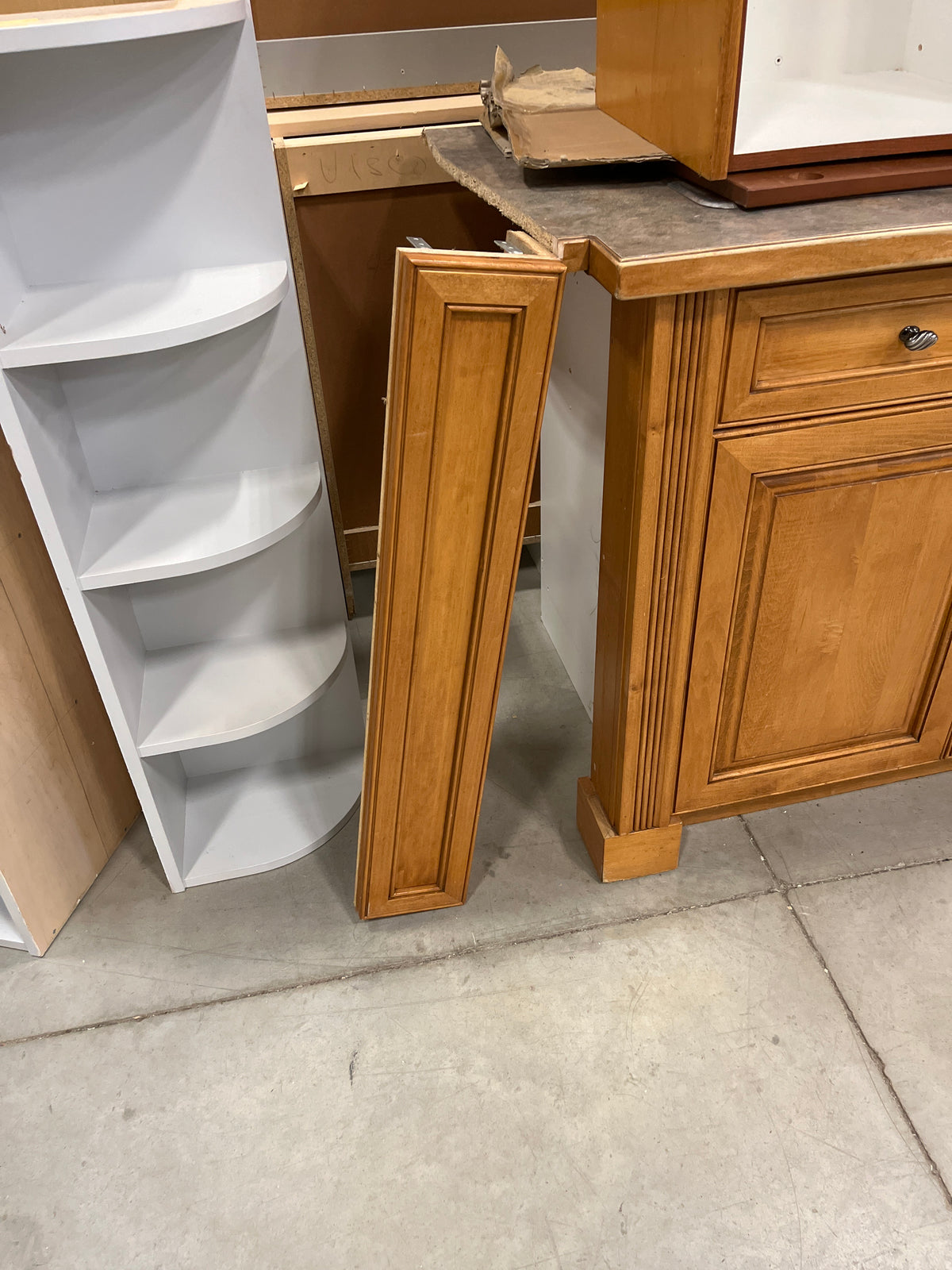 9 Pc Maple Color Kitchen Cabinet Set