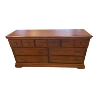 Creemore Stained Maple Finish Bedroom Dresser