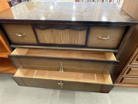 4-drawer Retro Dresser - 36x40x18 inch