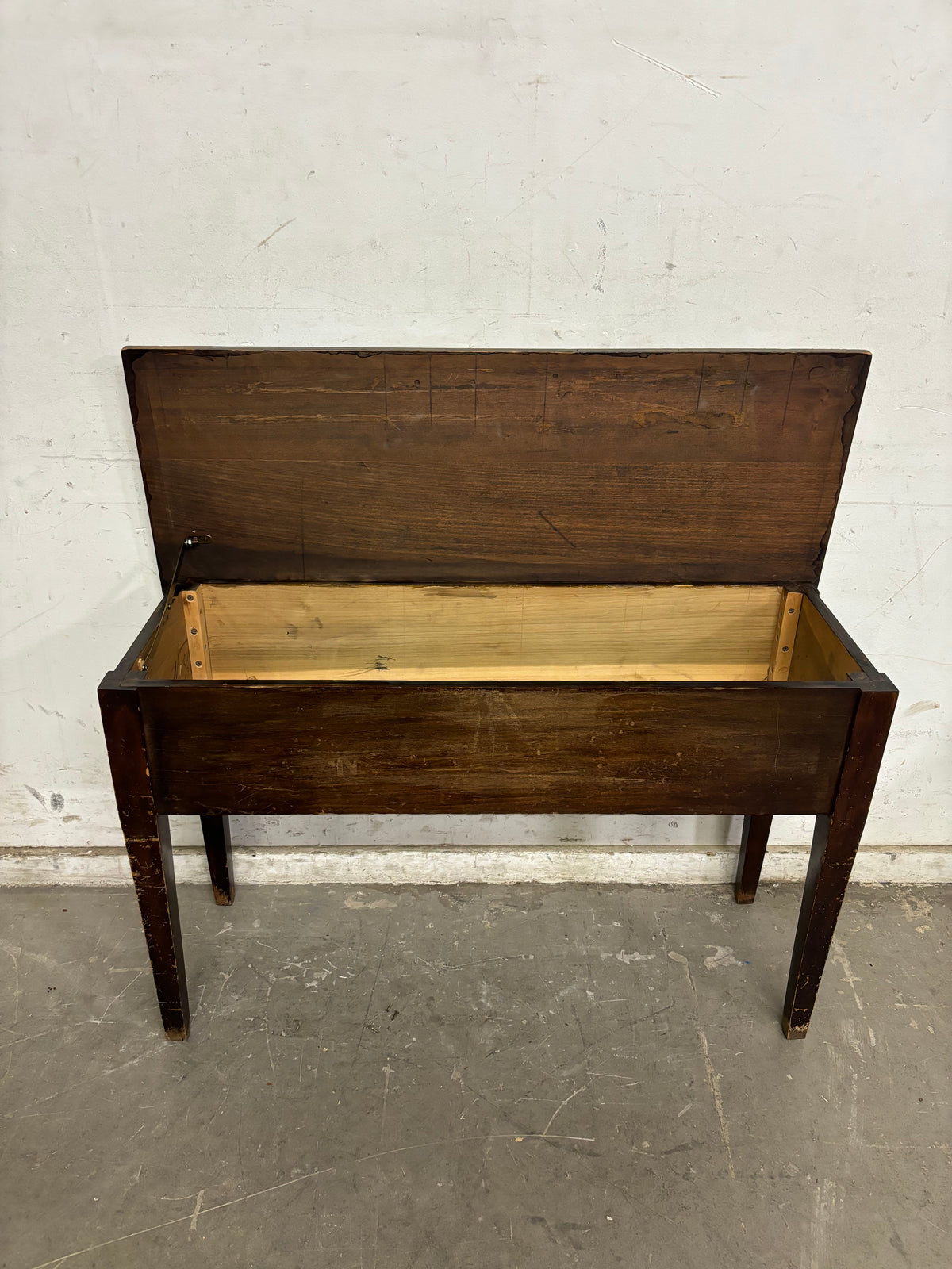 36”W Brown Storage Sidetable