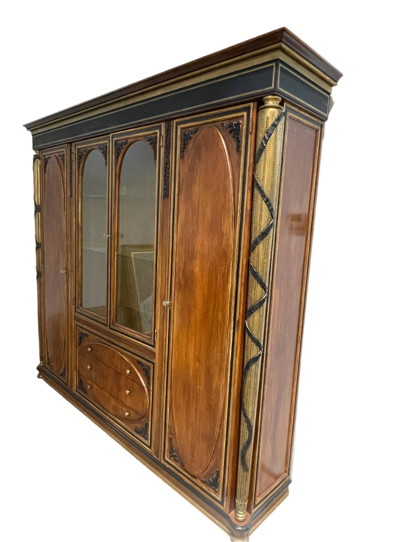 Grand Ornate 2pc. Hutch