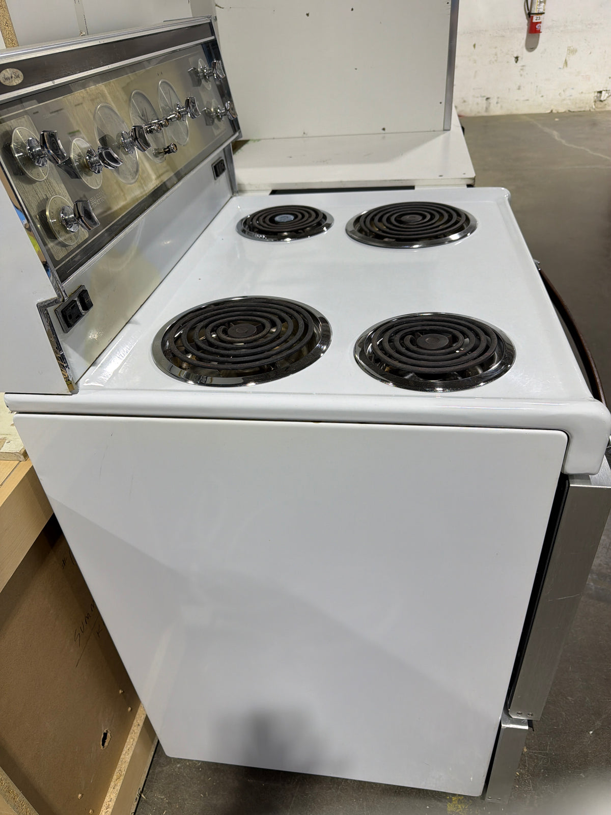 Vintage Sears Lady Maytag 70's Electric Stove / Movie Prop
