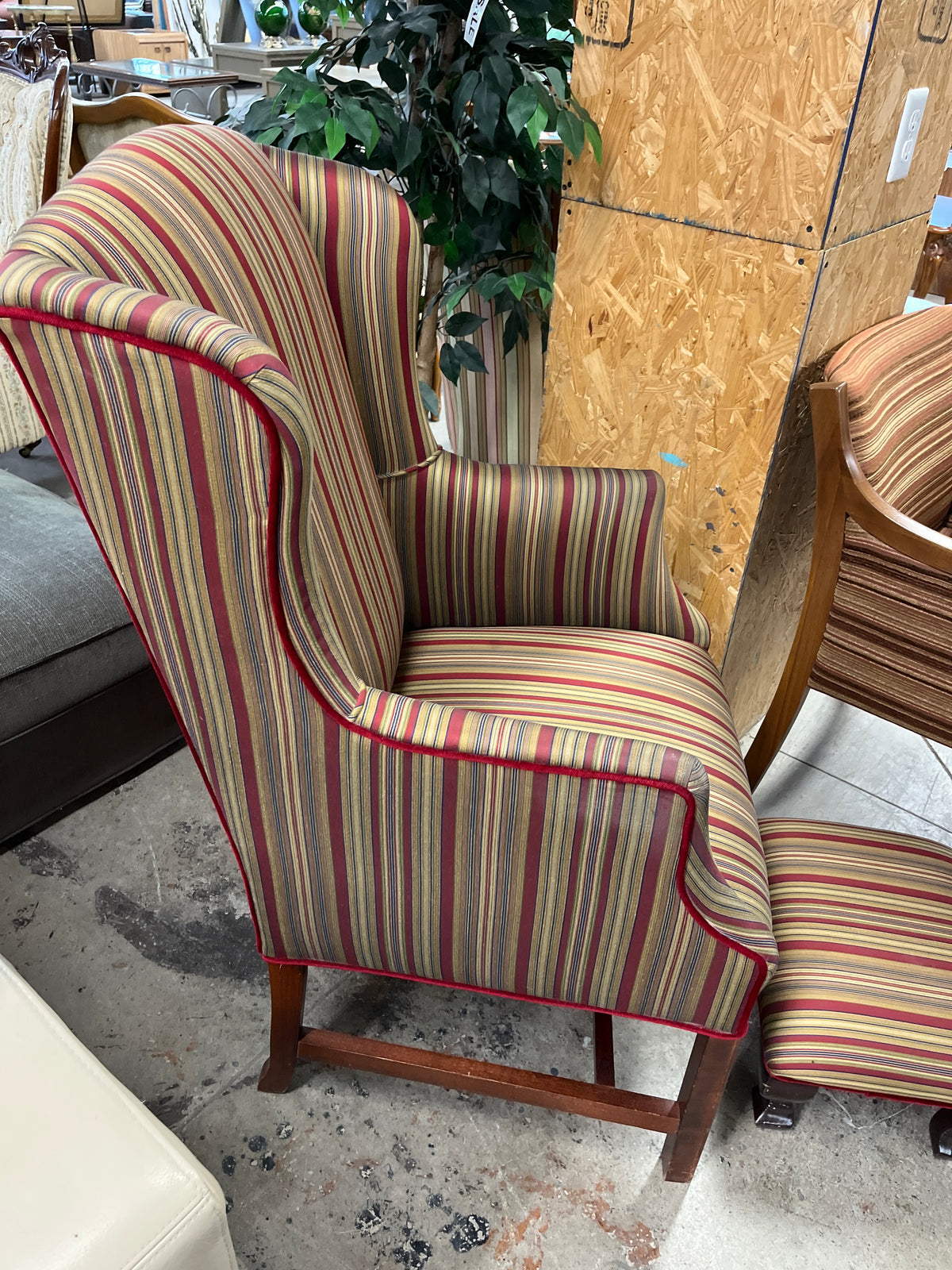 24"W Fabric Armchair with stool