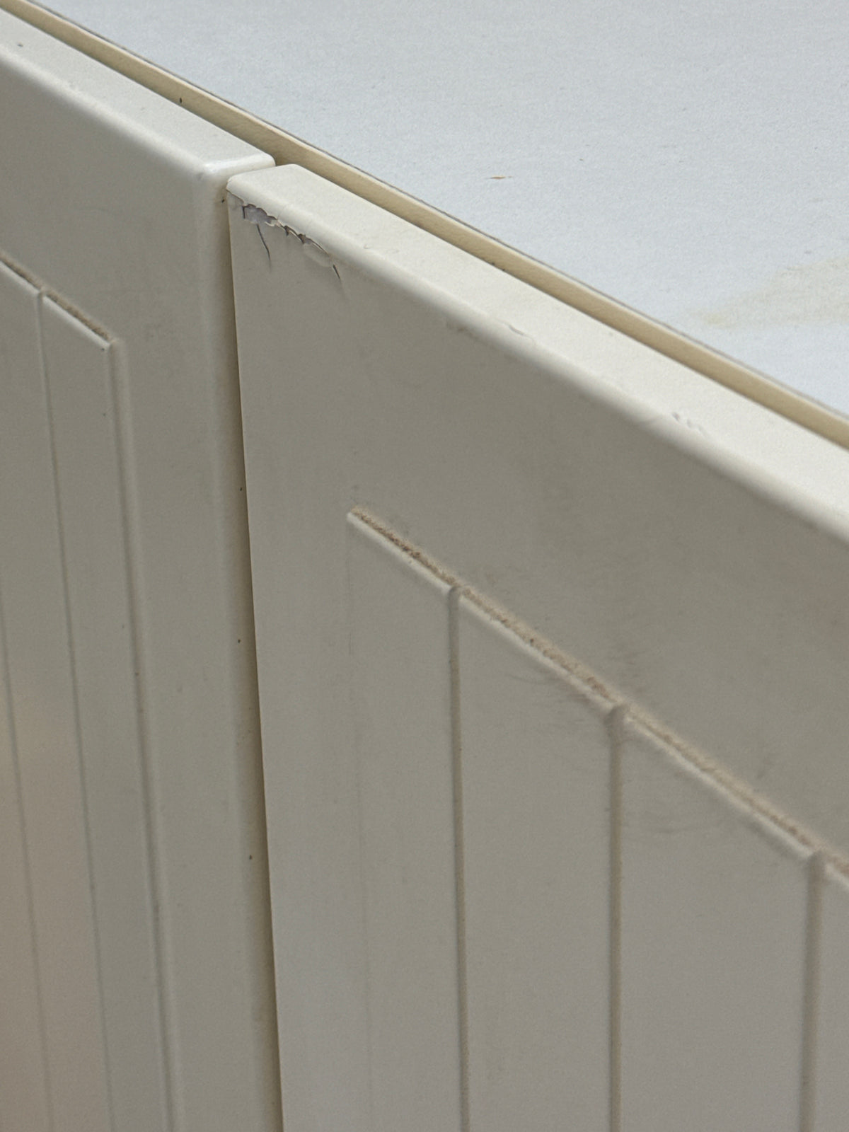 White kitchen Cabinets