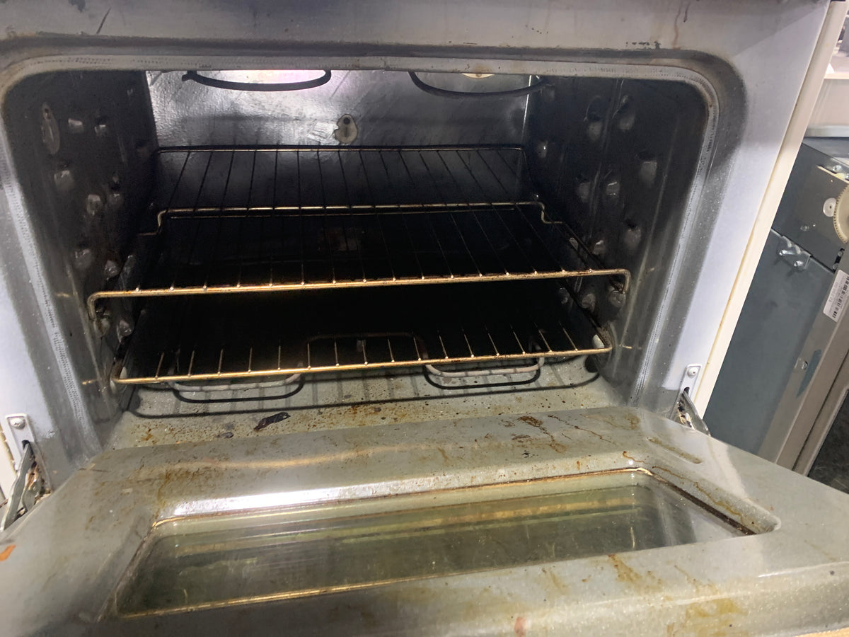 Freestanding Electric Range #AM9