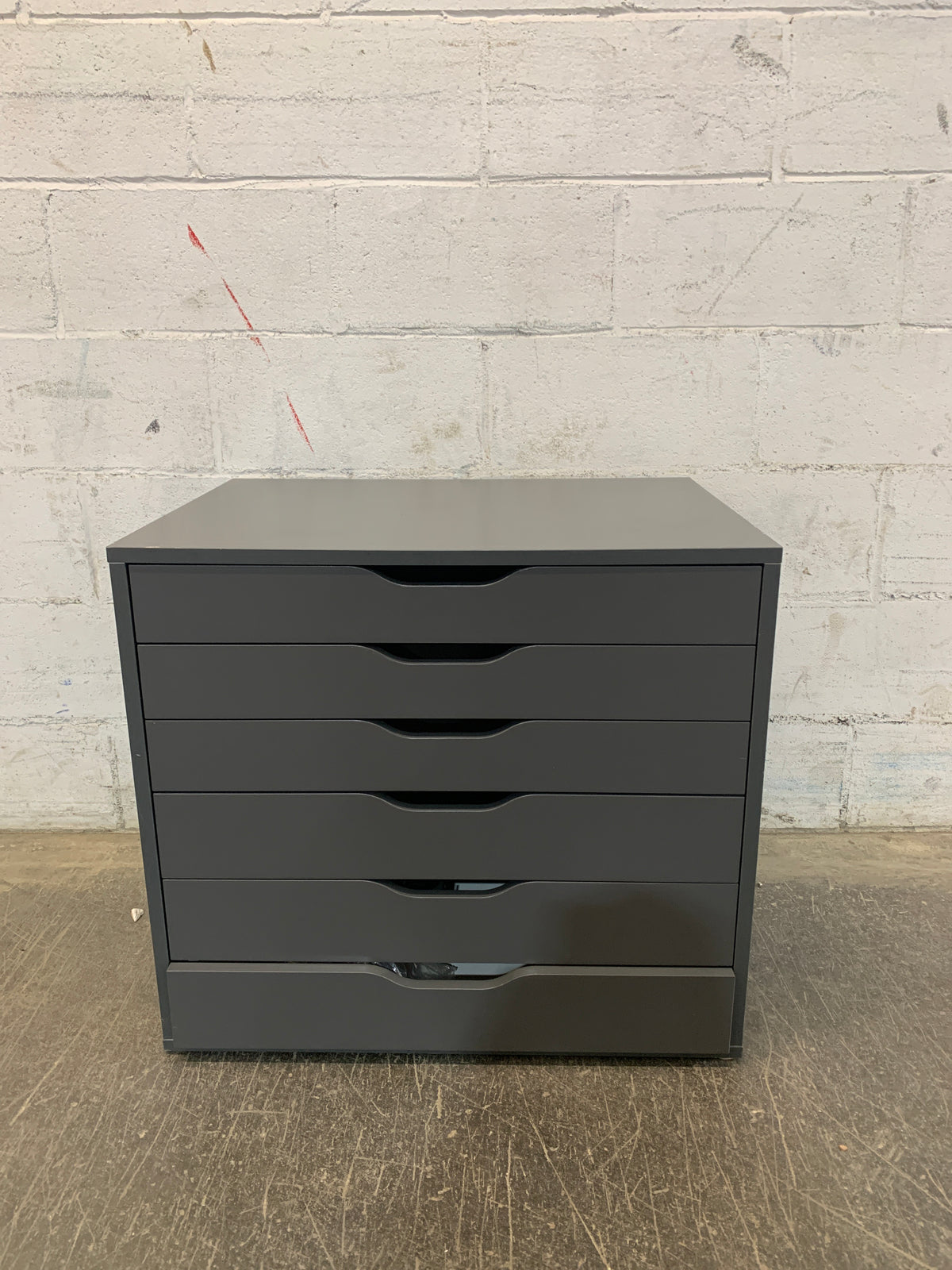 Crafts 6-Drawer Cabinet