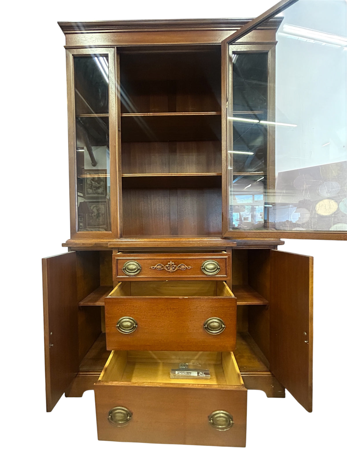 Traditional China Hutch