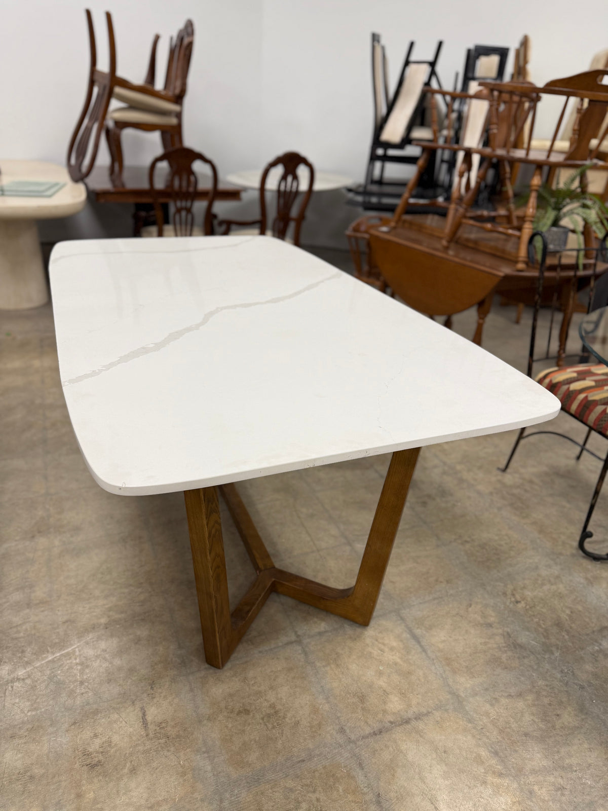 Modern Contemporary White Marble Quartz Top Dining Table