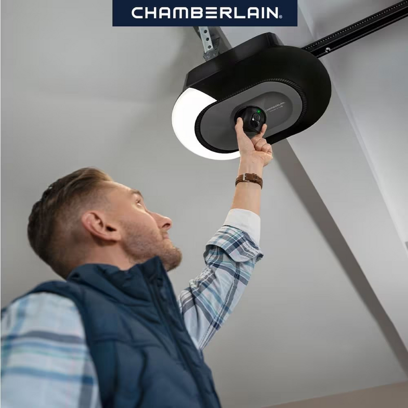 Chamberlain 3/4 HP Ultra-Quiet Belt Drive Smart Garage Door Opener with Integrated Camera and LED Light