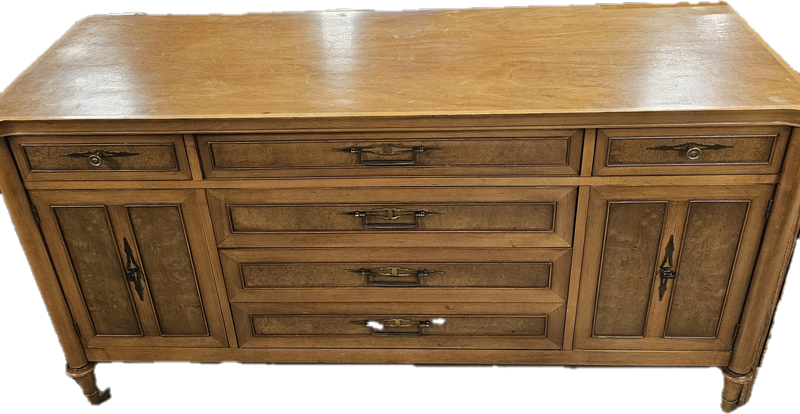 6 - Drawer Dresser