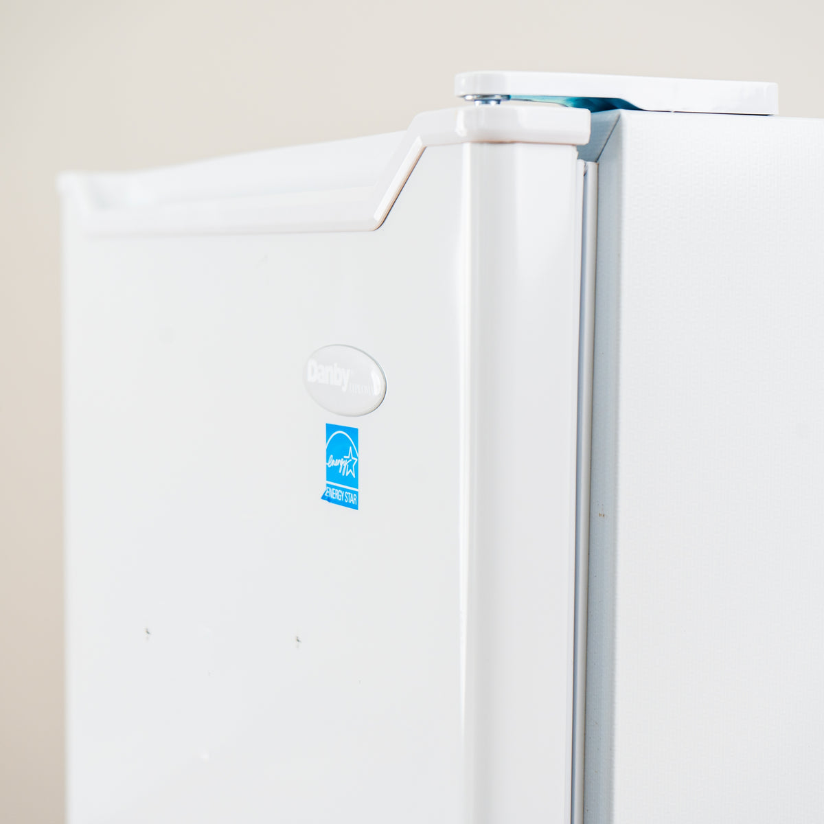 Compact Refrigerator - 3.3 Cu. Ft. - White