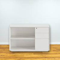 Credenza in White (Right Drawers)