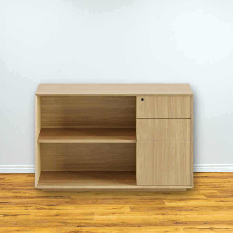 Credenza in Woodgrain (Right Drawers)