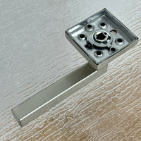 LH3001 #910S C15 Piazza Square Passage Set with 2-3/4" Backset