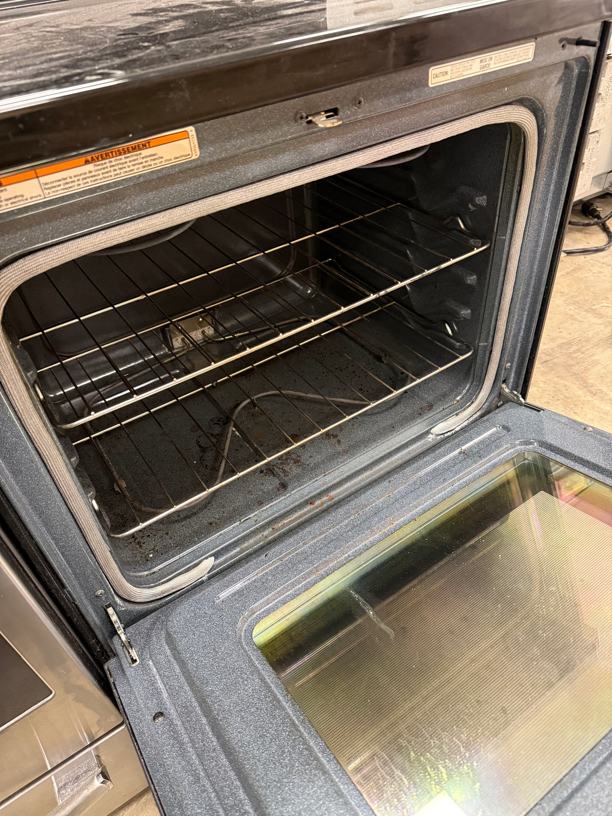 Black Whirlpool 30-inch Electric Range Stove