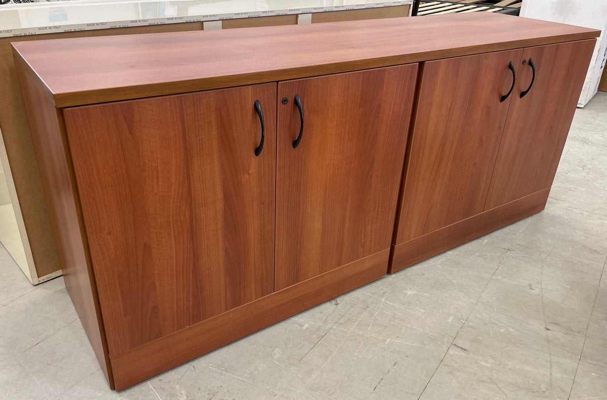 Woodgrain-look Entertainment Unit - 72x29.5x20 inches