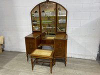 Two-pieces Bedroom Vanity Dresser - Vintage