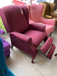 32"W Recliner Armchair in Burgundy