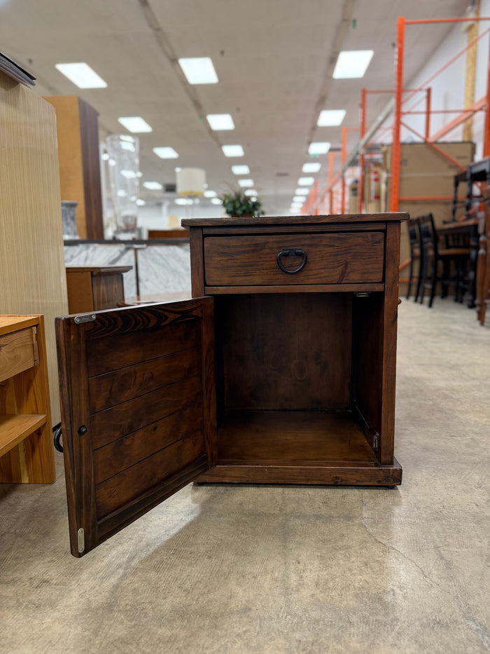 Dark Wooden Jackson Nightstand