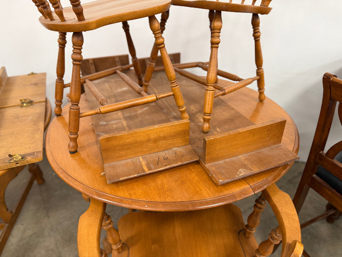 Windsor-Styled Spindle Back Dining Table Set