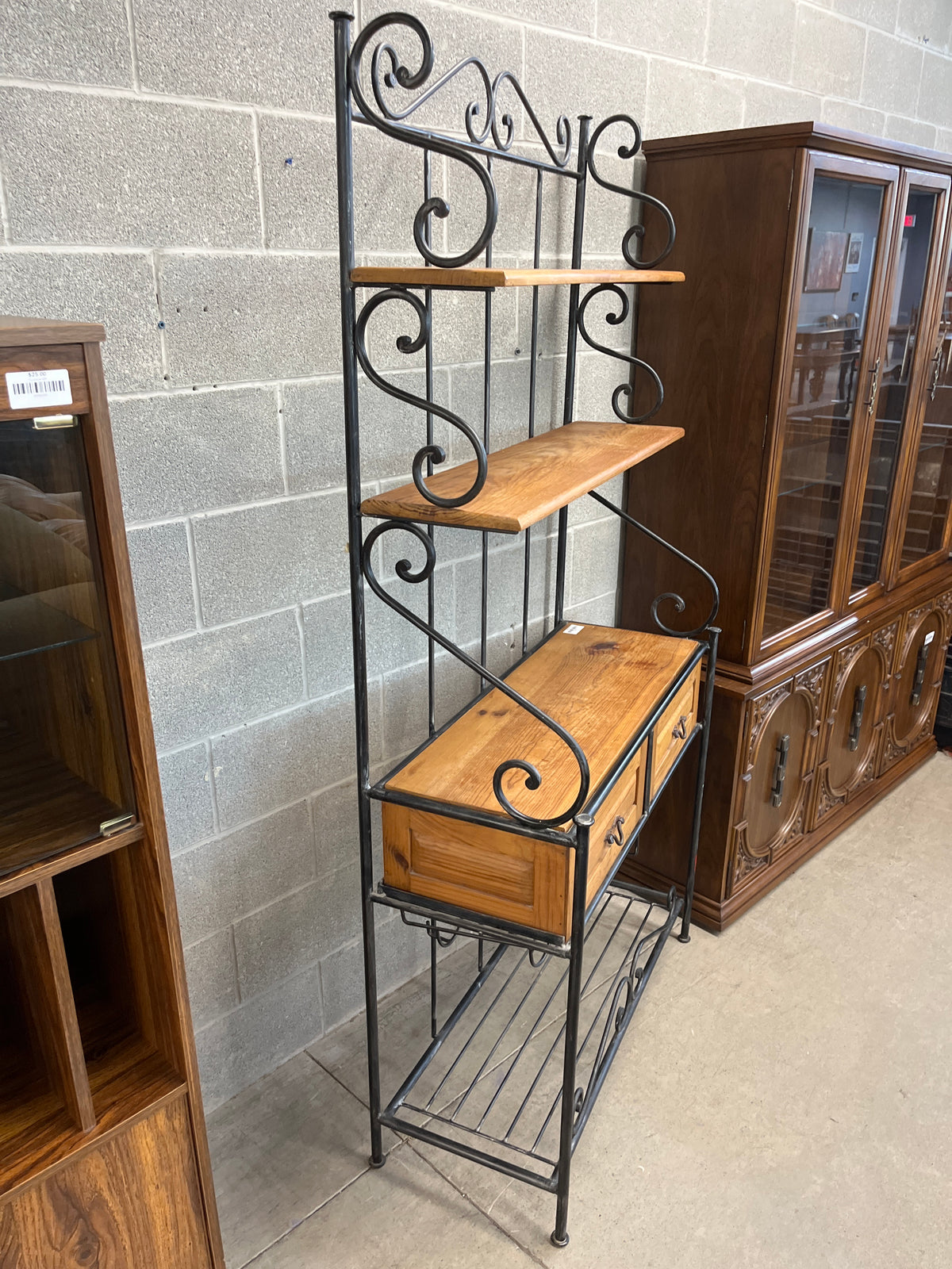 36" Bakers Rack Style Hutch