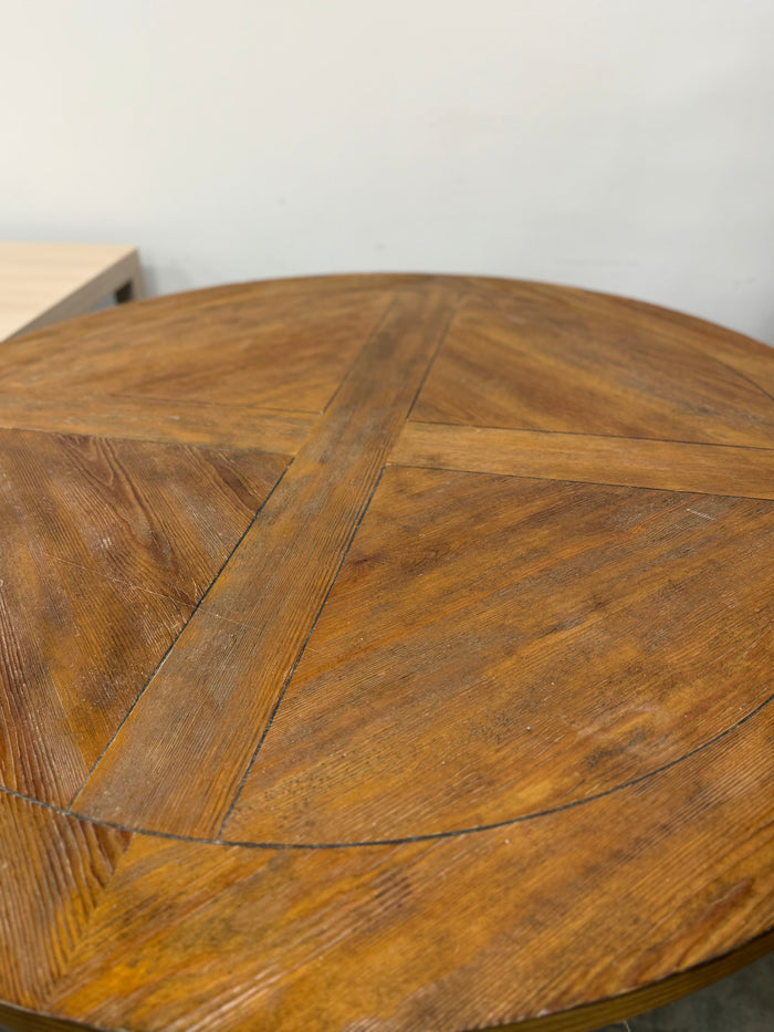 Circular Country Chic Dining Table