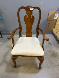 66"W Dining Table & 6 Chairs