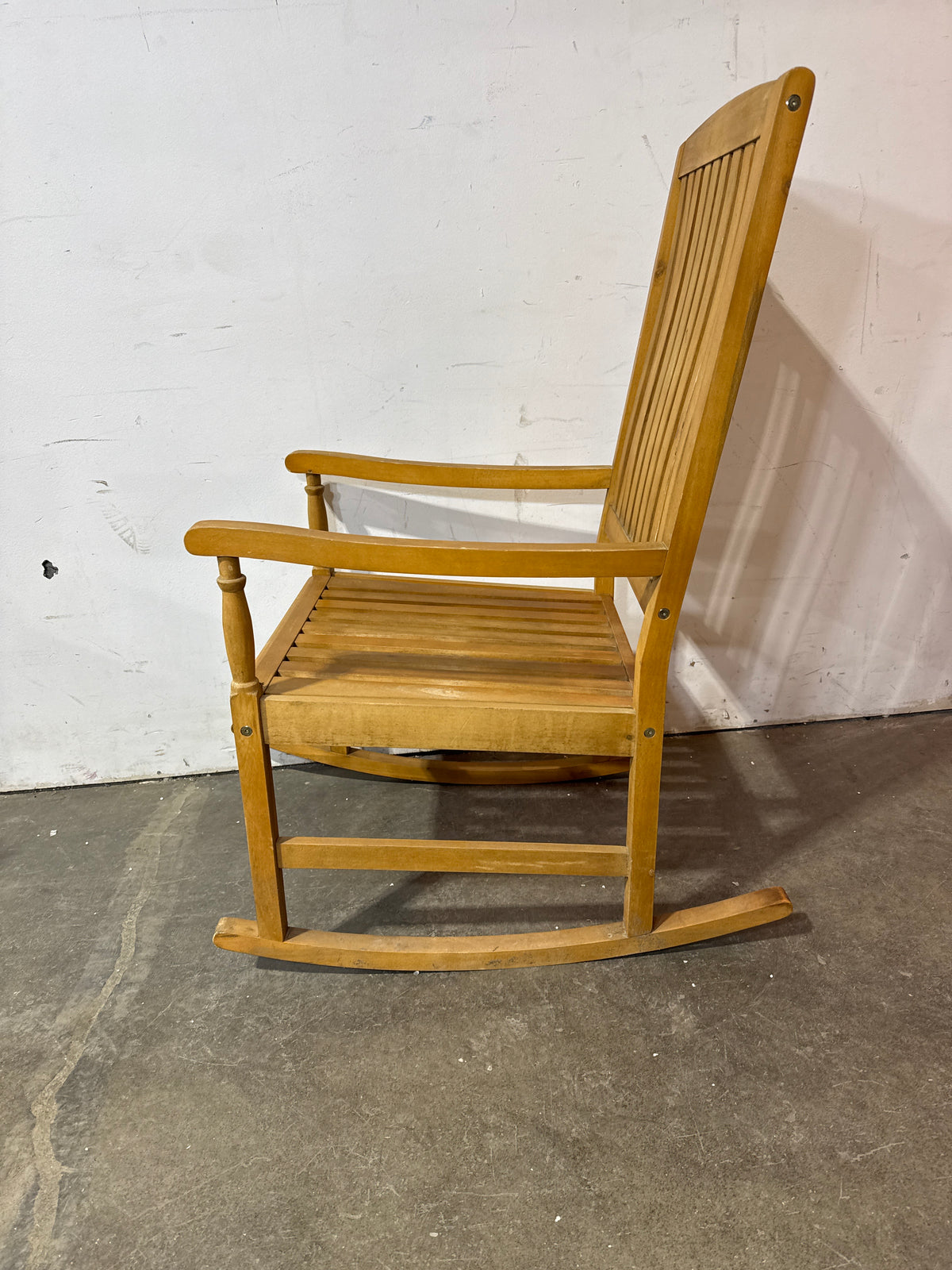 Wood Rocking Chair