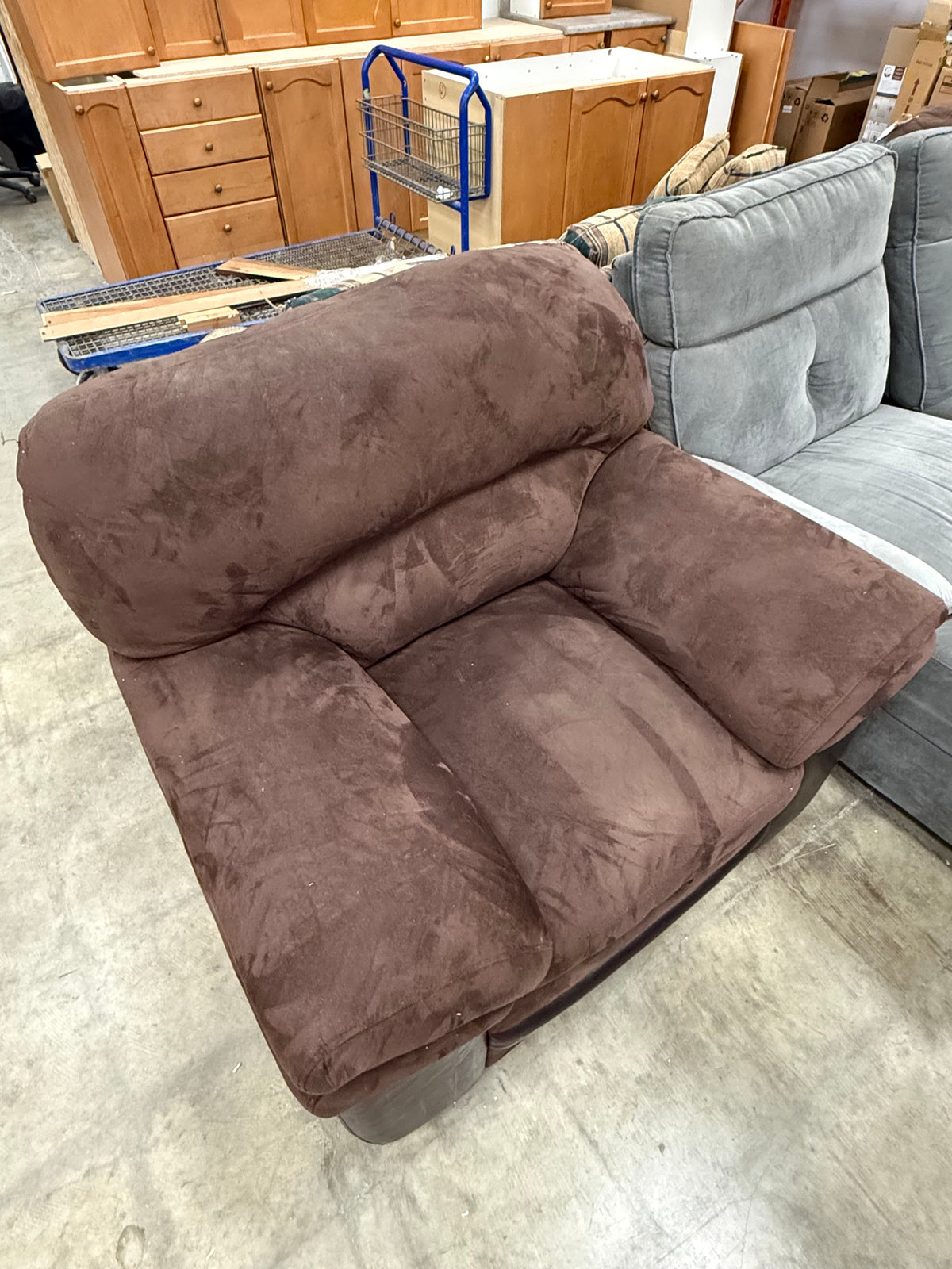 Large Dark Brown Plush Armchair with Leather Accents