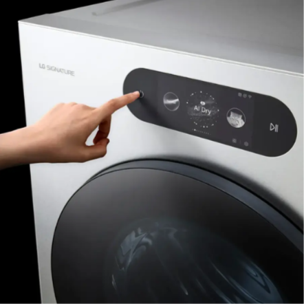 LG 29" Signature Electric Dryer — 9.0 cu ft, AI Sensor — DLEX9900S