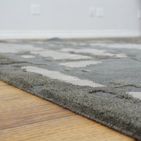 8×10-ft Wool Area Rug in Grey Abstract Pattern, 31