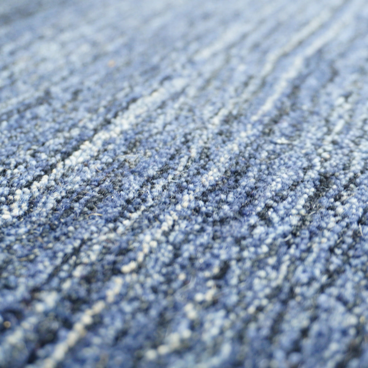 5×7-ft Wool Area Rug – Calvin Klein Haze CK203 Smoke Indigo, HACO1-IND