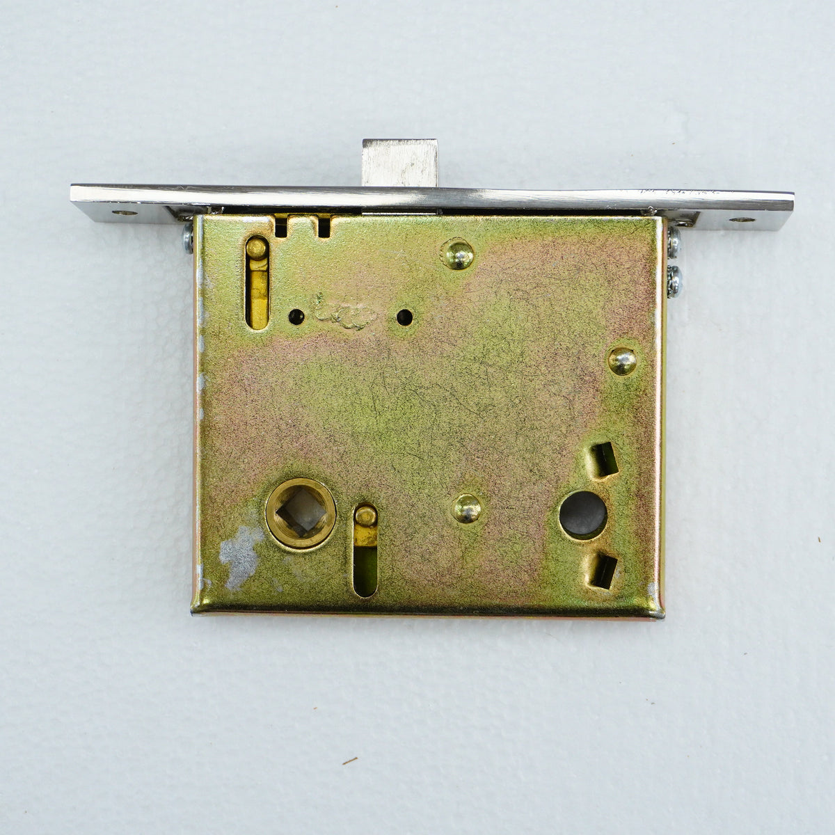 Interior Mortise Lock – Knob Passage Function in Lifetime Polished Nickel, 8530.055.R