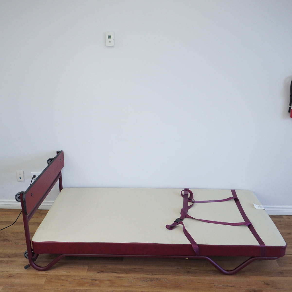 78-Inch Long Mobile Sleeper