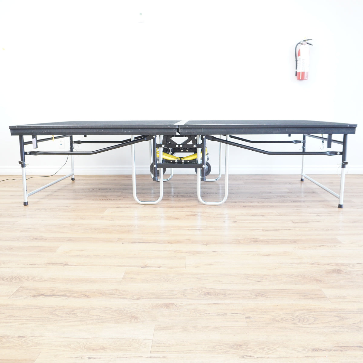 96x48-Inch 1800 Series Stage