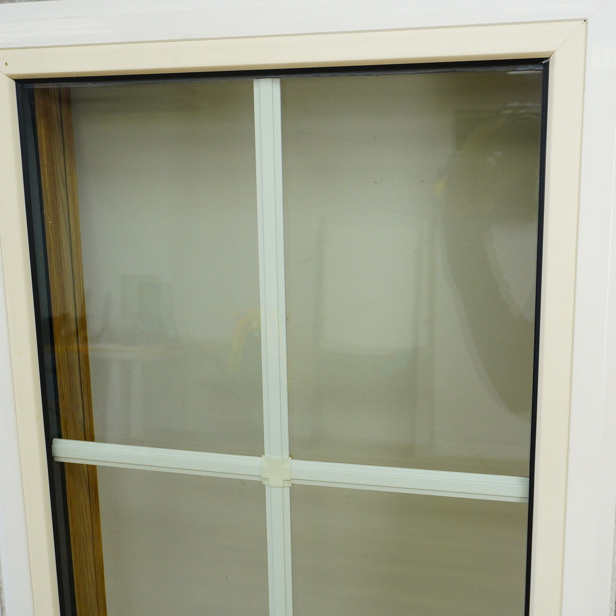 19x60-Inch Laminate Casement Window in Woodgrain Int. White Ext.