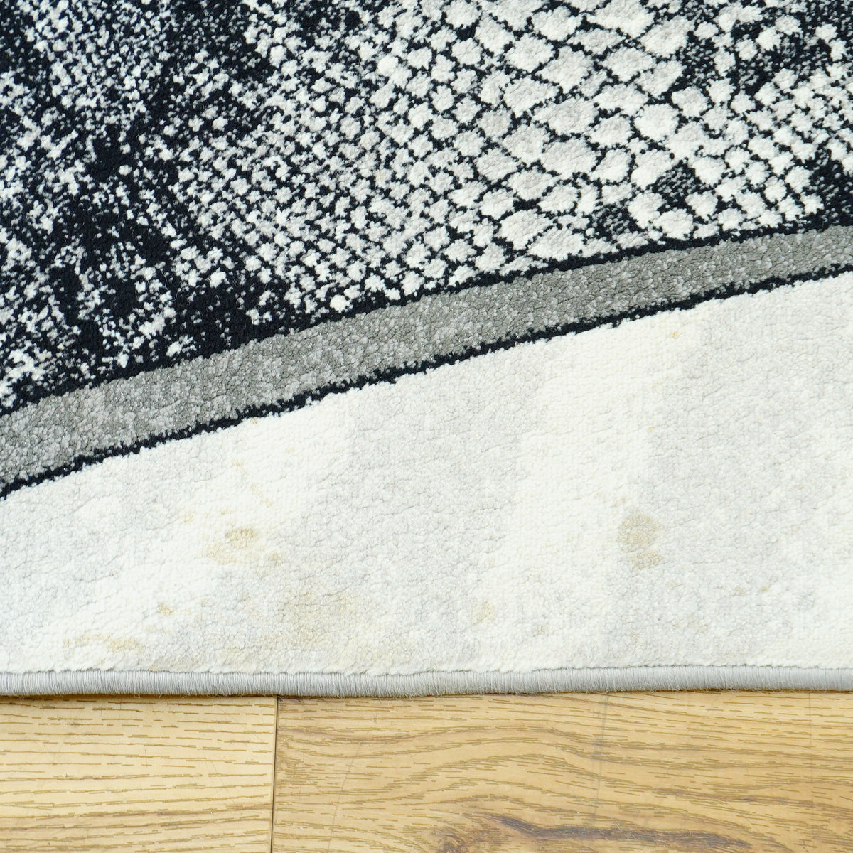 10.5 x 7.9 ft Abstract Wave Pattern Area Rug – Black, White & Gray
